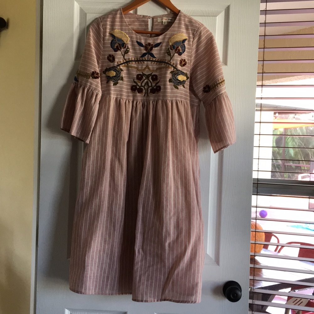 Orange Creek size small embroidered dress